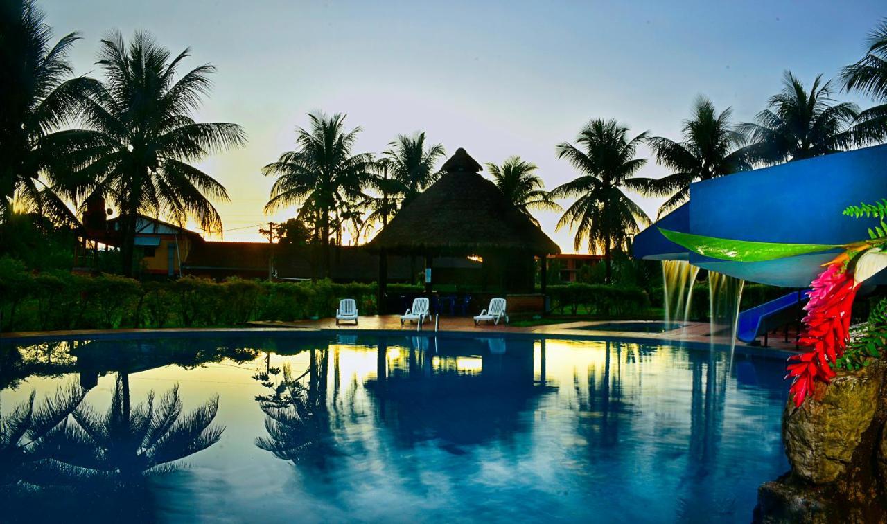 Cesar'S Tropical Hotel Villa Tunari Dış mekan fotoğraf