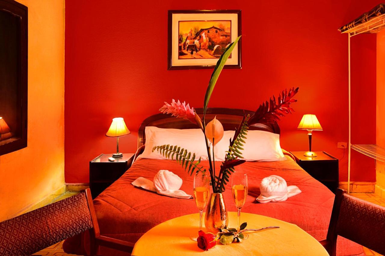 Cesar'S Tropical Hotel Villa Tunari Dış mekan fotoğraf